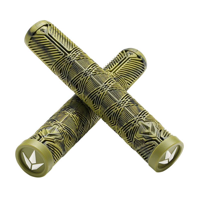 Blunt hand grips V3 olive/black scooter hand grips