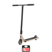 Blunt Prodigy X One Street ivory stunt scooter