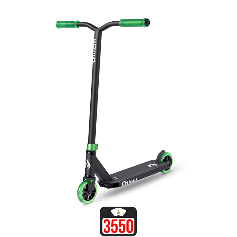Chilli Base S green stunt scooter