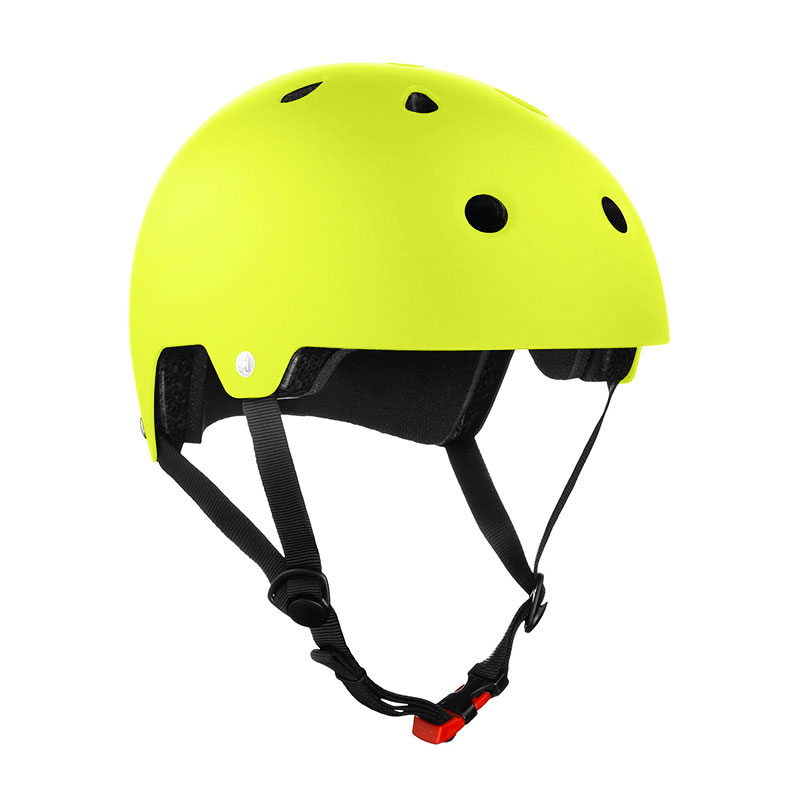 Core Action Sports helmet neon green ķivere