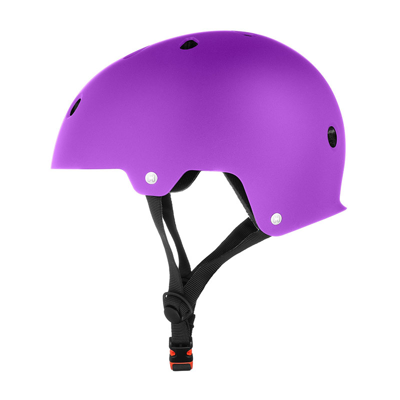 Core Action Sports helmet purple ķivere