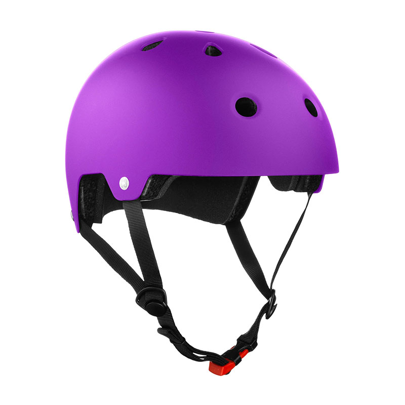 Core Action Sports helmet purple ķivere