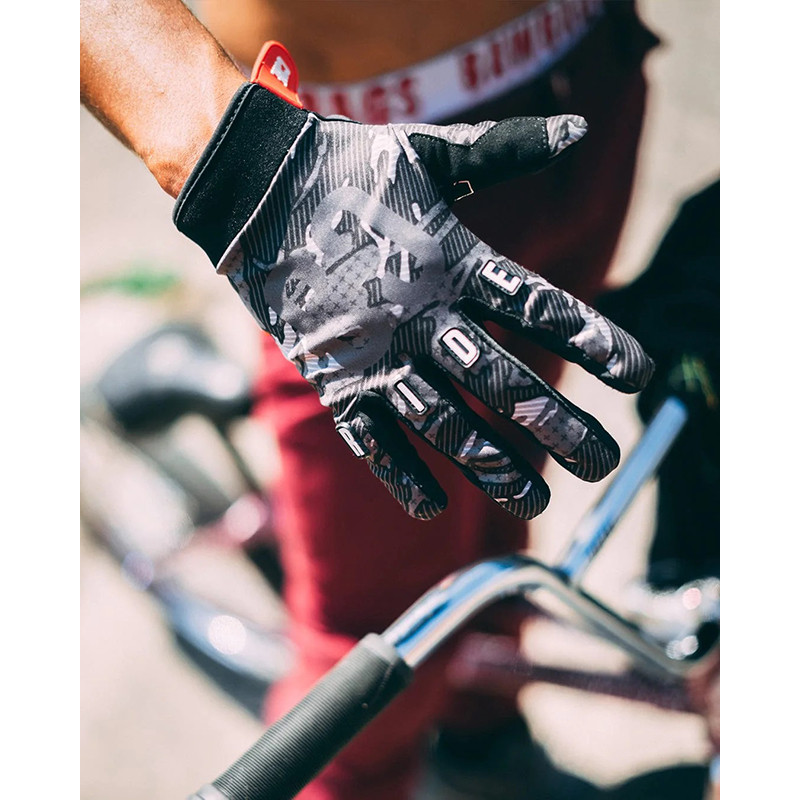 Core black camo protection gloves for scooters