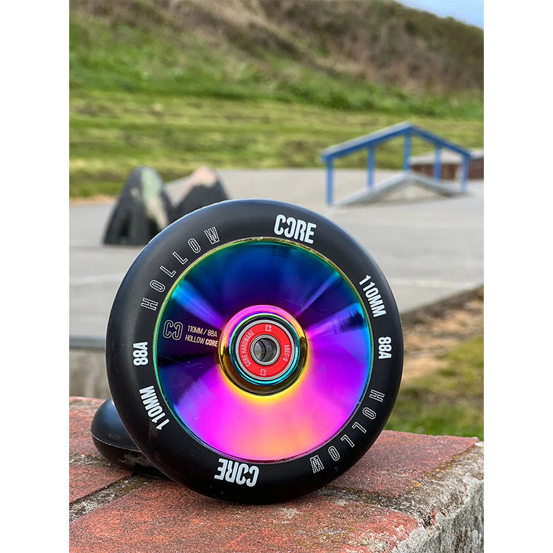 Core Hollowcore V2 110mm black/neochrome skrejriteņu riteņi, 1 gab.