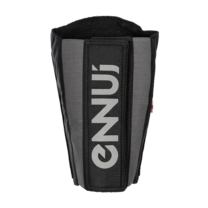Ennui Park Shinguards Nick Lomax pro Ennui Park Shinguards Nick Lomax pro